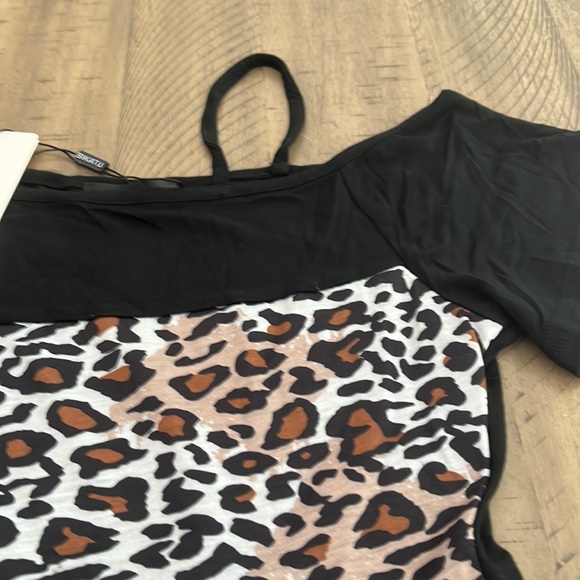 90 Bikatu animal print NWT size medium dress - Picture 3 of 6